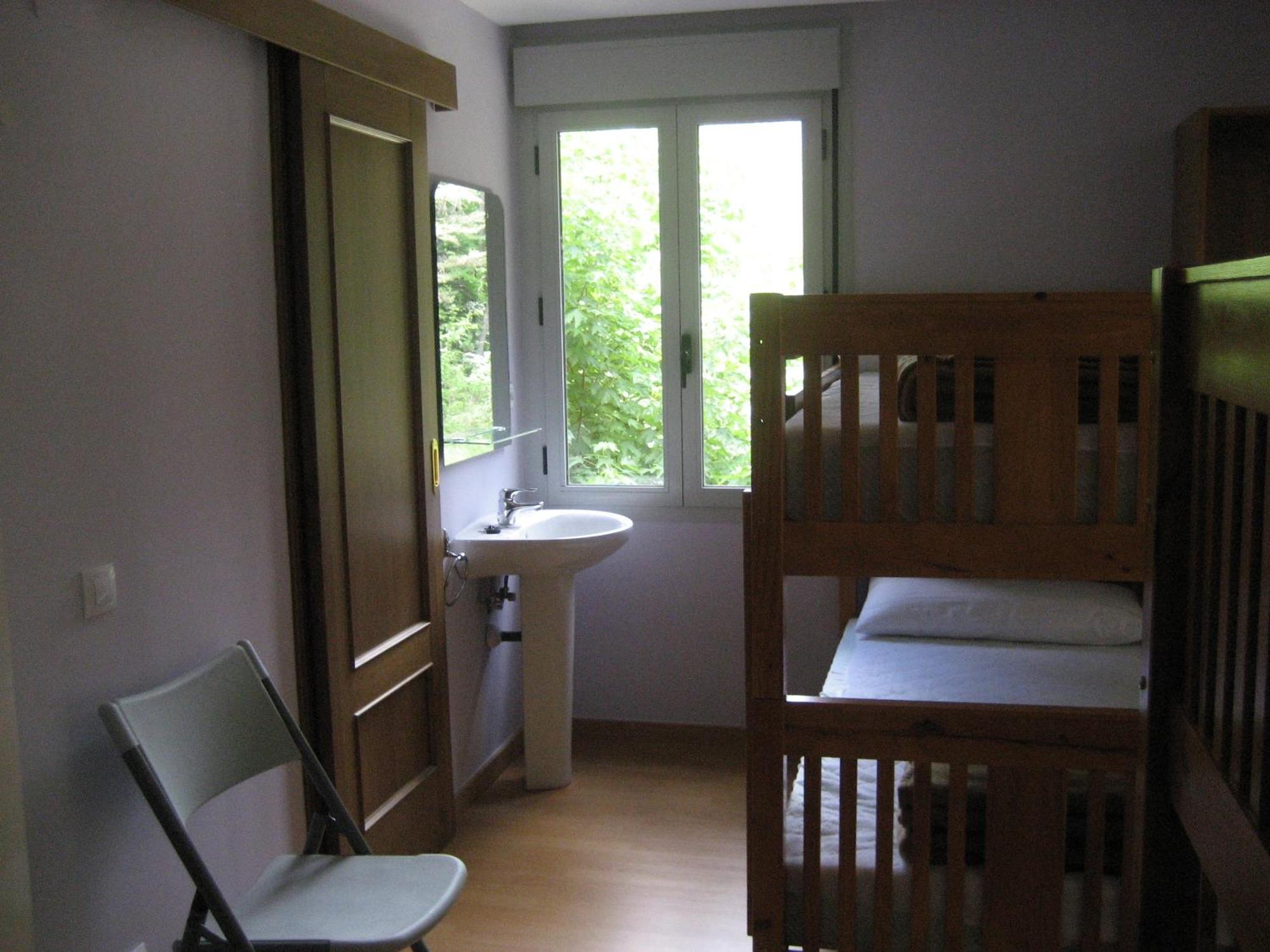 Albergue Turistico Rio Aragon Canfranc Kültér fotó